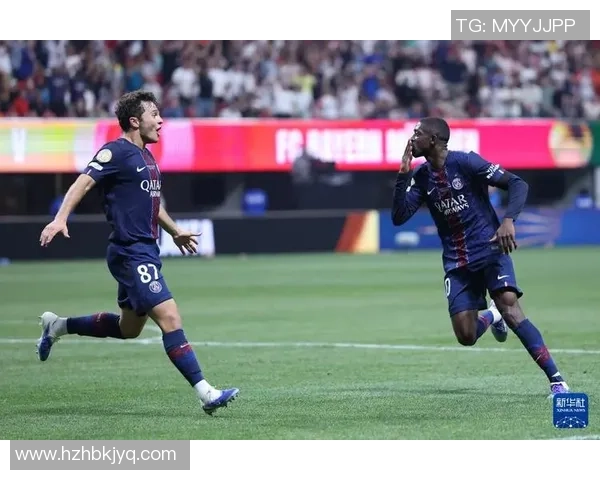 2020年曼联与巴黎圣日耳曼激战回顾：一场足球盛宴的精彩瞬间与战术较量